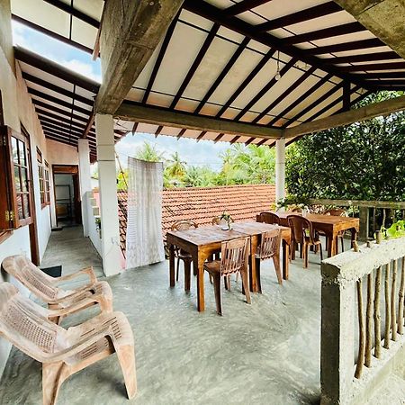 Sanithu Homestay And Villa Galle Zewnętrze zdjęcie