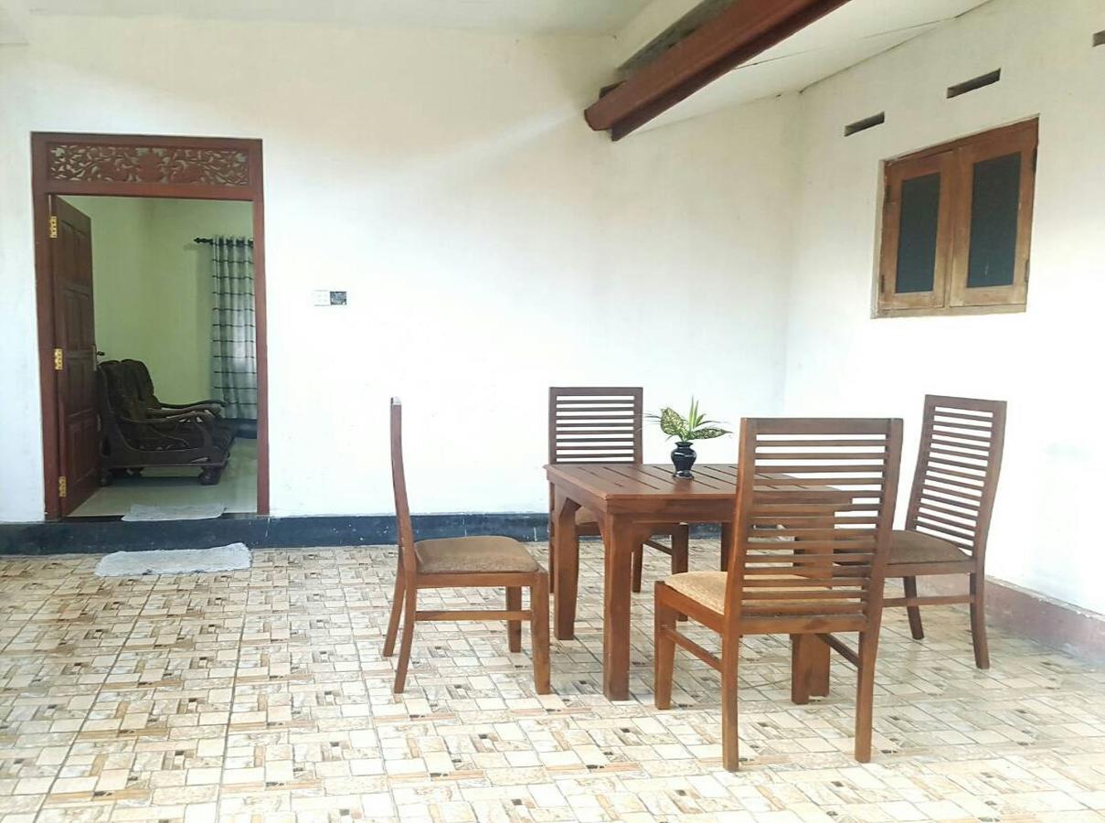 Sanithu Homestay And Villa Galle Zewnętrze zdjęcie