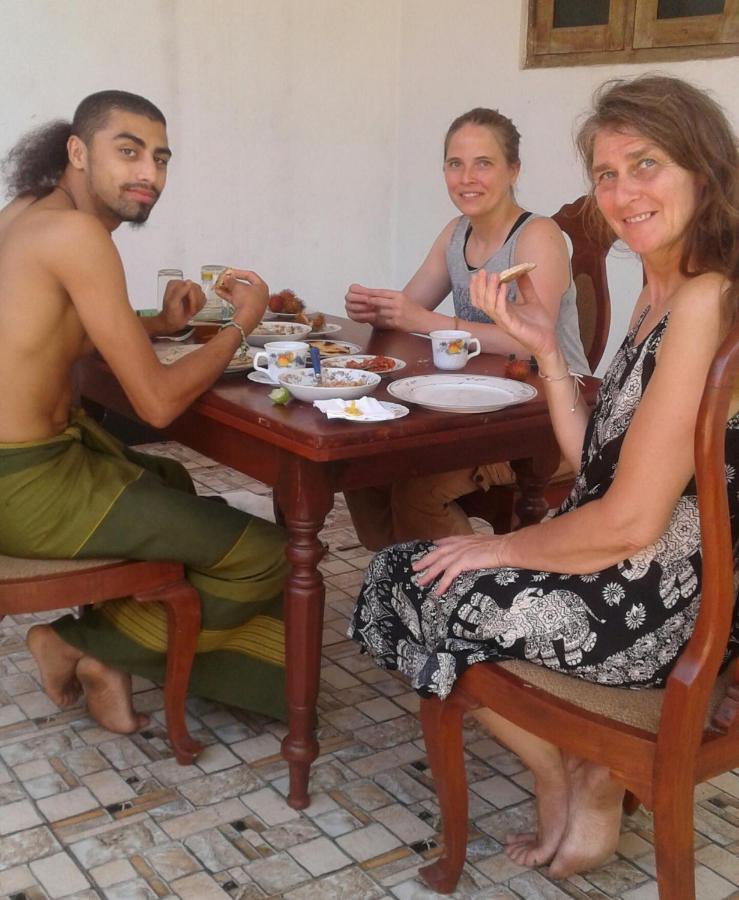 Sanithu Homestay And Villa Galle Zewnętrze zdjęcie